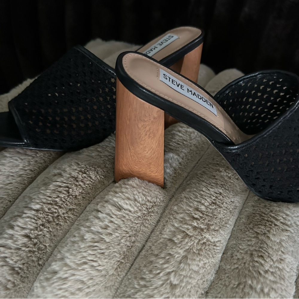 Steve Madden Black Mules with Chunky Heel